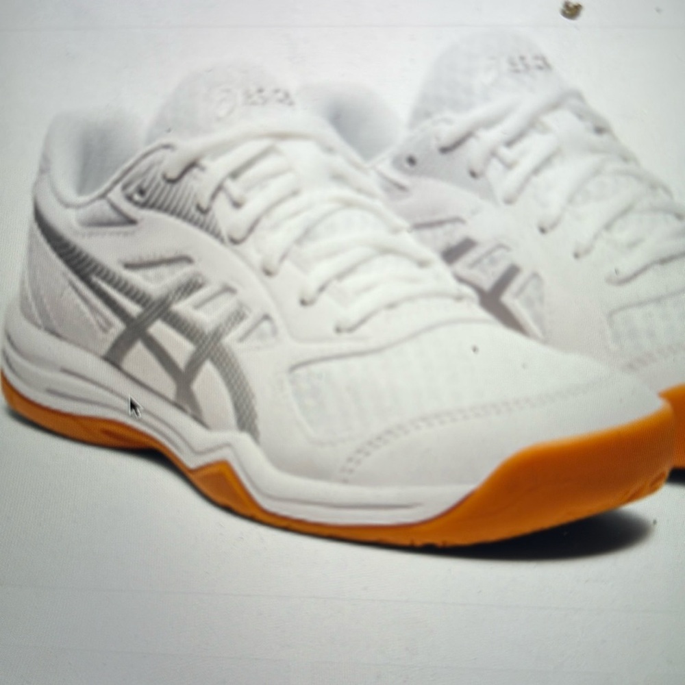 Pure white/silver ASICS Upcourt 5 size 8. Great condition